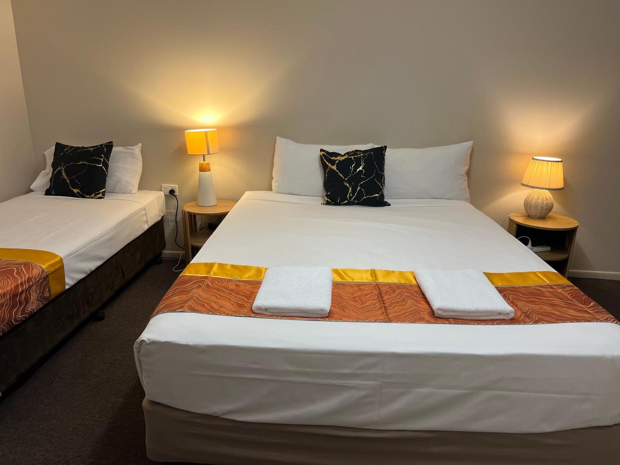 Kalua Motel Bundaberg Bagian luar foto